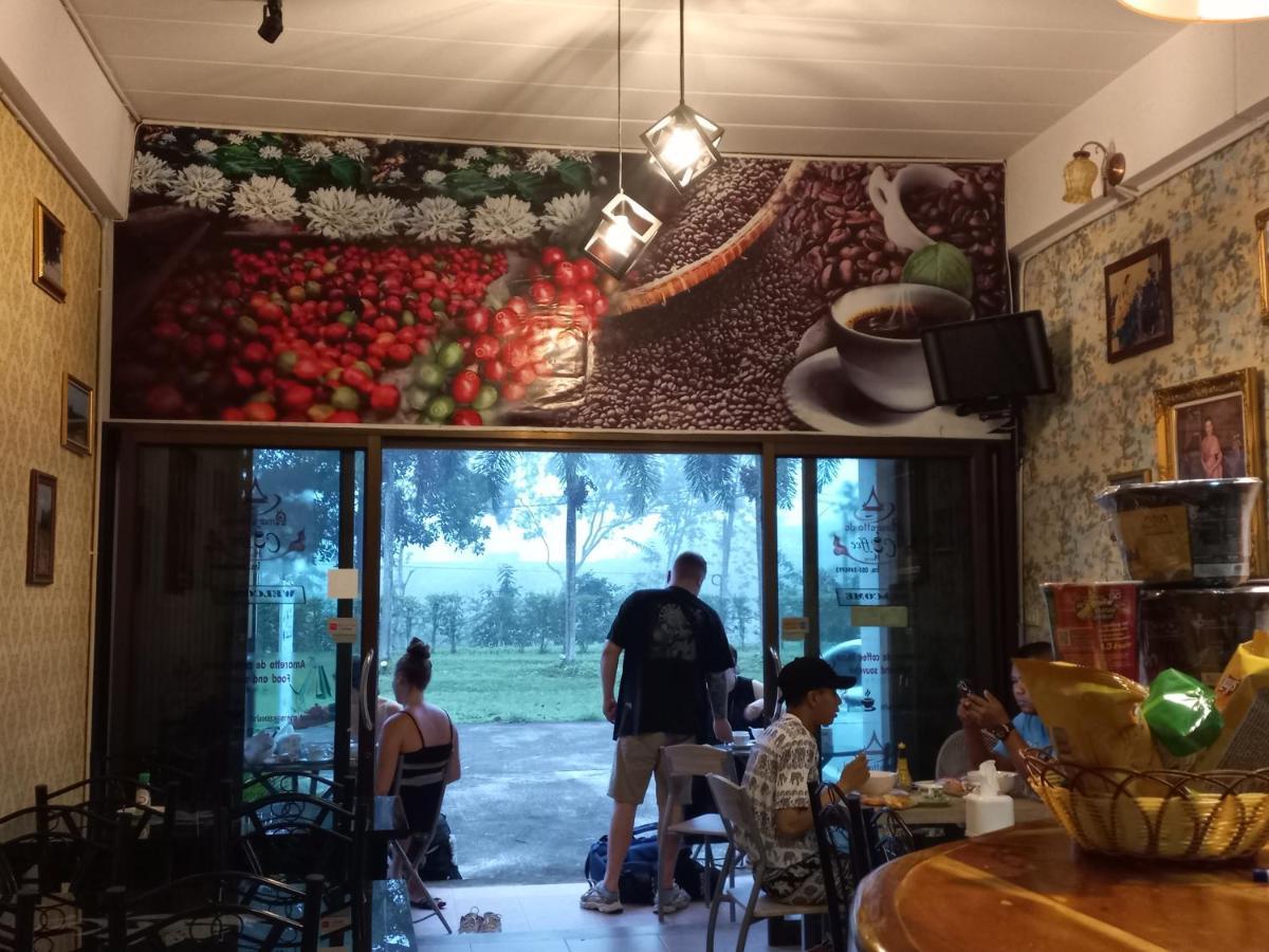 Amaretto Hostel سوراثاني المظهر الخارجي الصورة