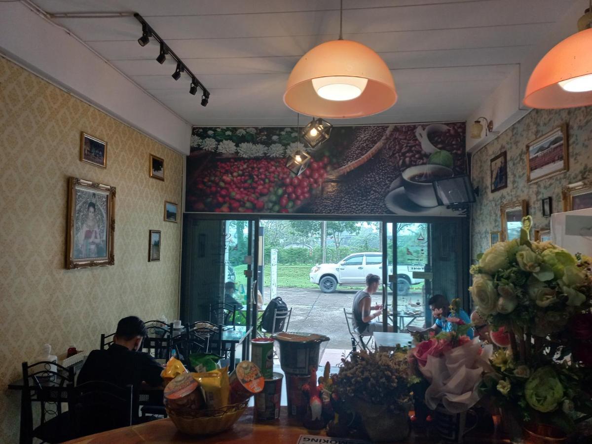 Amaretto Hostel سوراثاني المظهر الخارجي الصورة