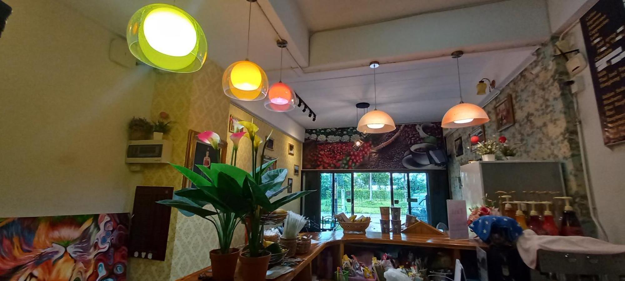 Amaretto Hostel سوراثاني المظهر الخارجي الصورة