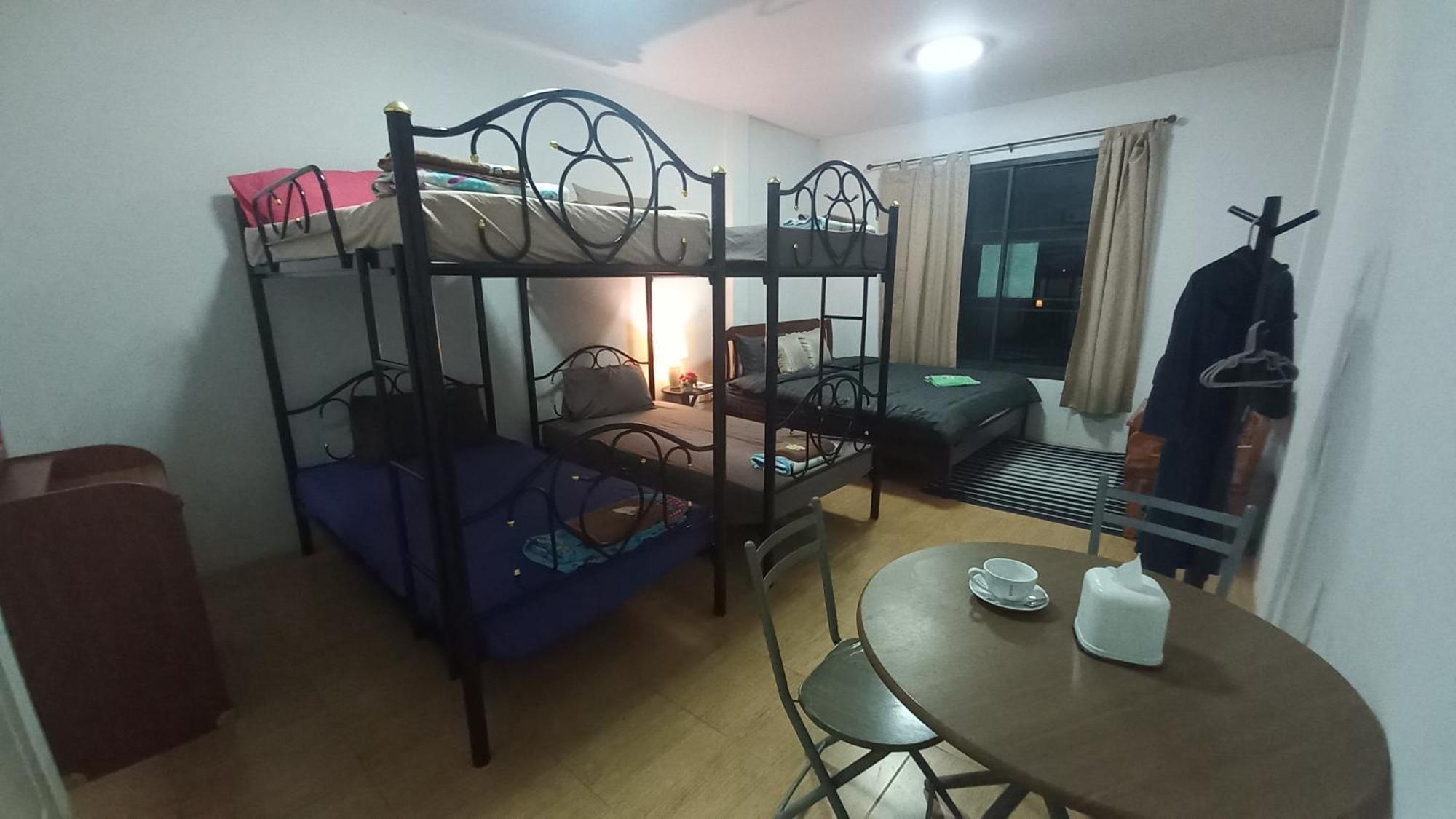Amaretto Hostel سوراثاني المظهر الخارجي الصورة