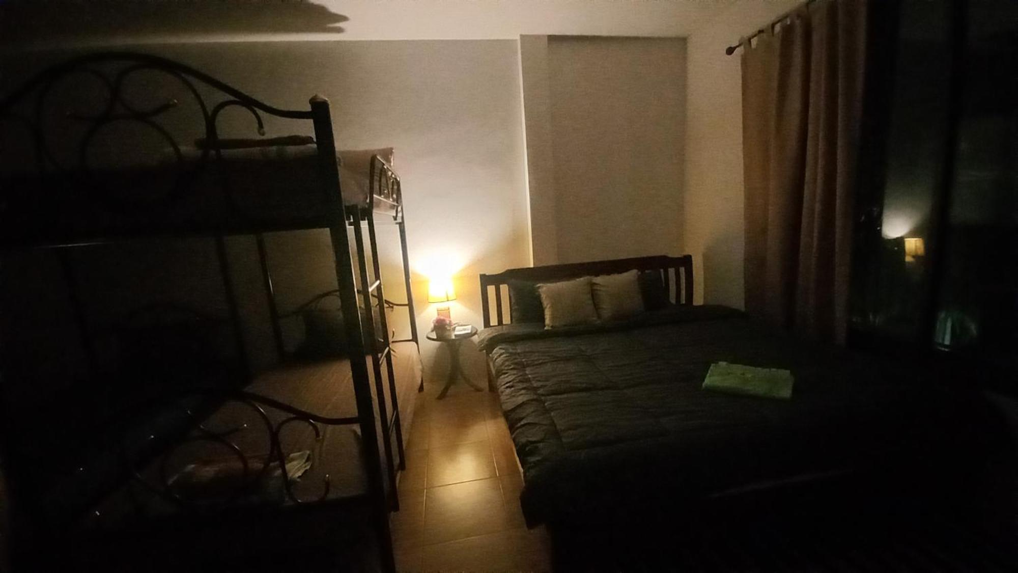 Amaretto Hostel سوراثاني المظهر الخارجي الصورة