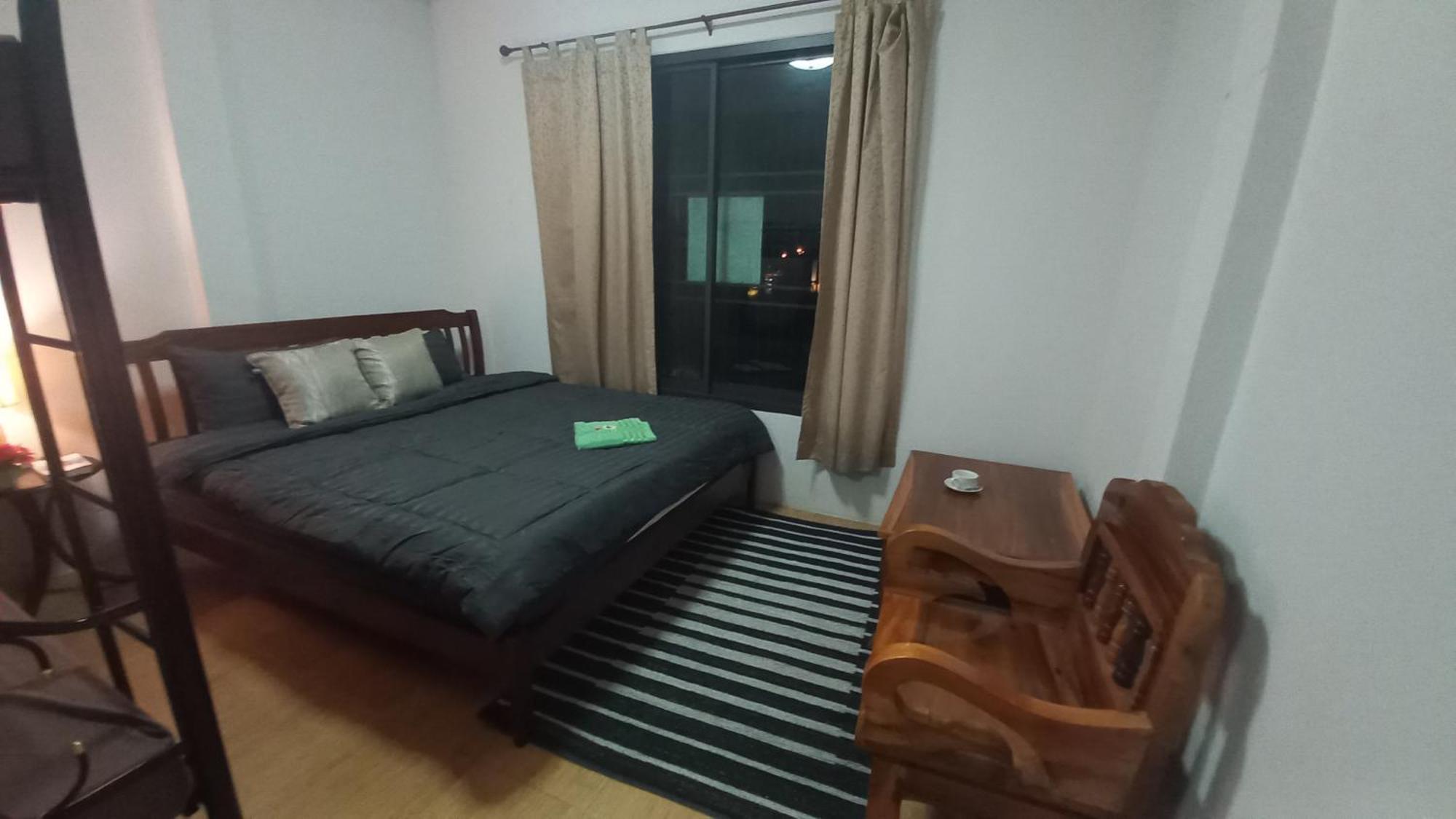 Amaretto Hostel سوراثاني المظهر الخارجي الصورة