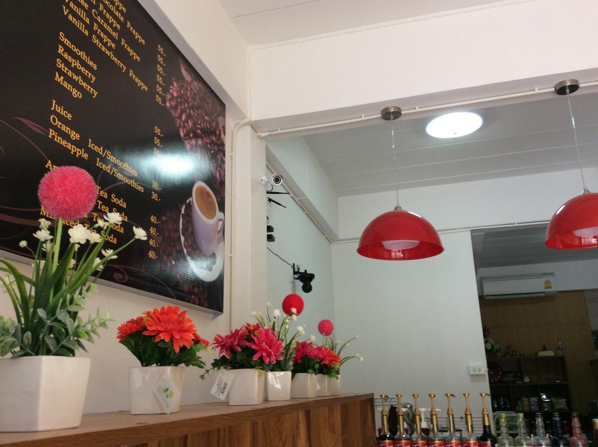 Amaretto Hostel سوراثاني المظهر الخارجي الصورة