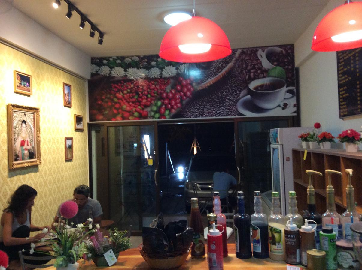 Amaretto Hostel سوراثاني المظهر الخارجي الصورة