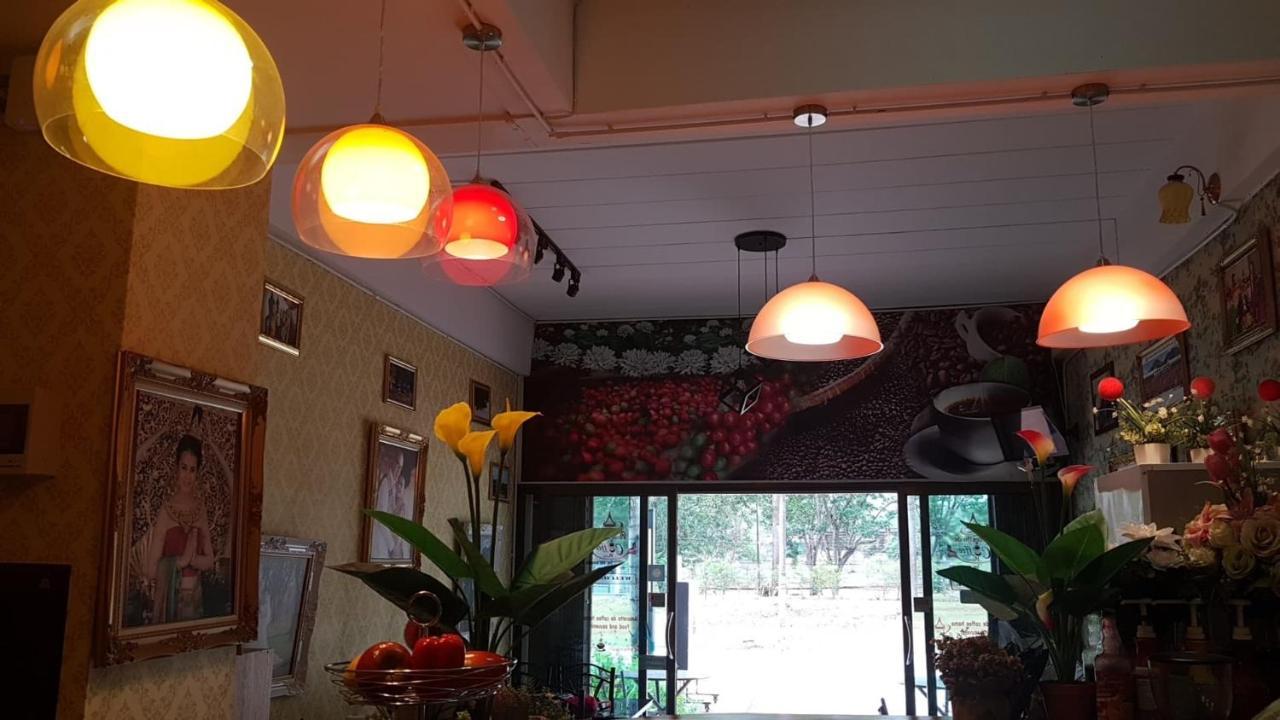 Amaretto Hostel سوراثاني المظهر الخارجي الصورة